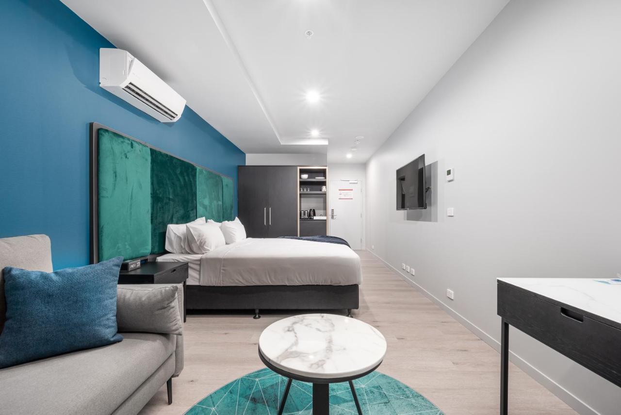 Oros Hotel And Apartments Oakleigh Exterior photo